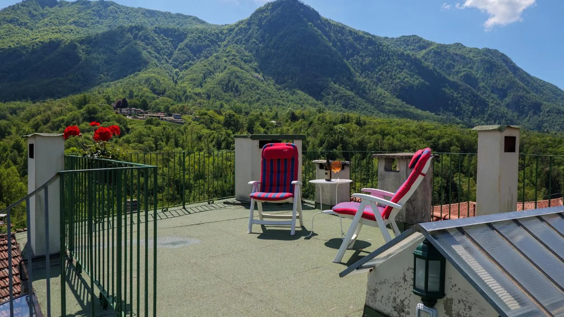 Holiday home Casa Terra A Cielo Villa Castelveccana