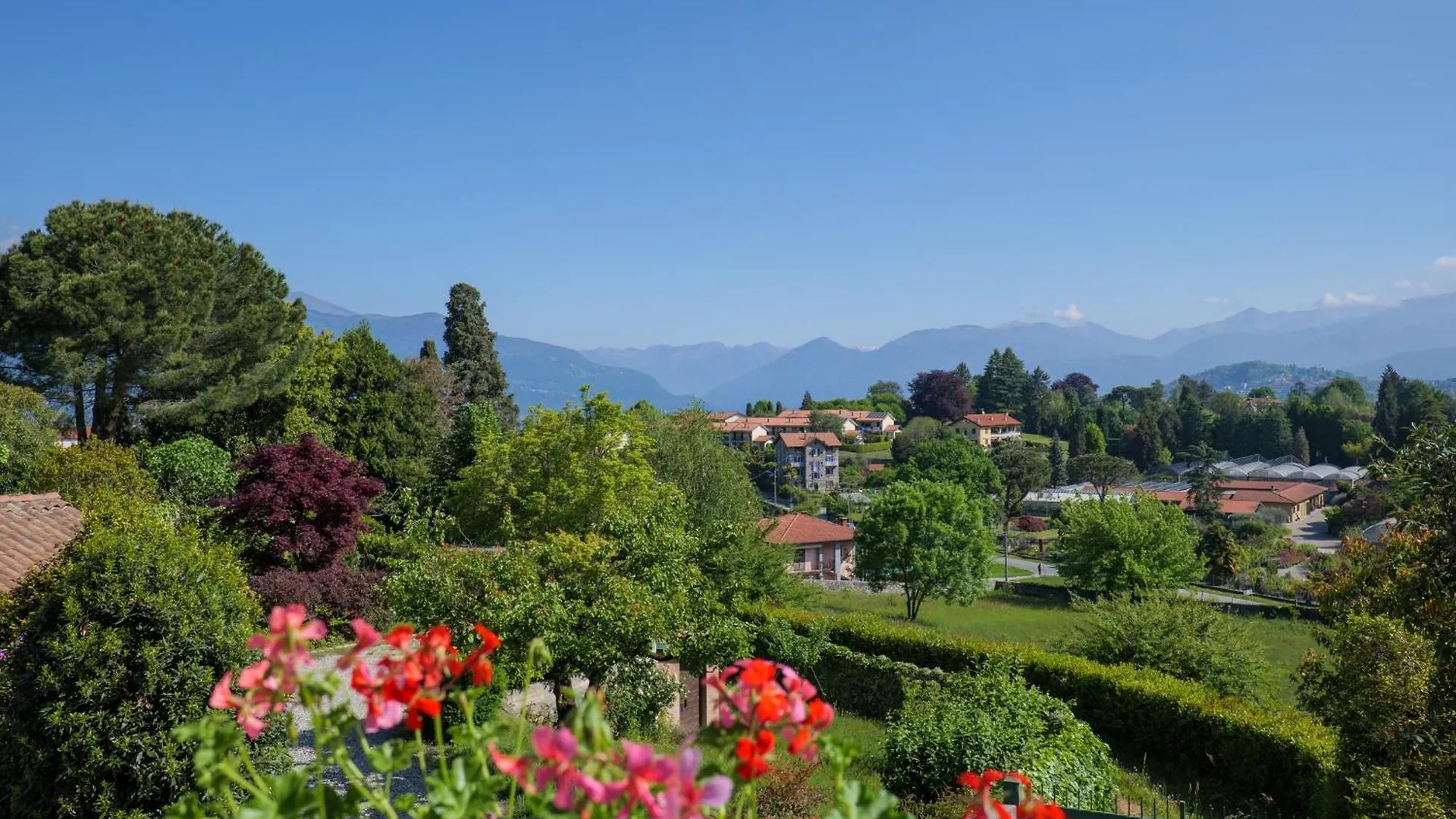 Holiday home Casa Terra A Cielo Villa Castelveccana Italy