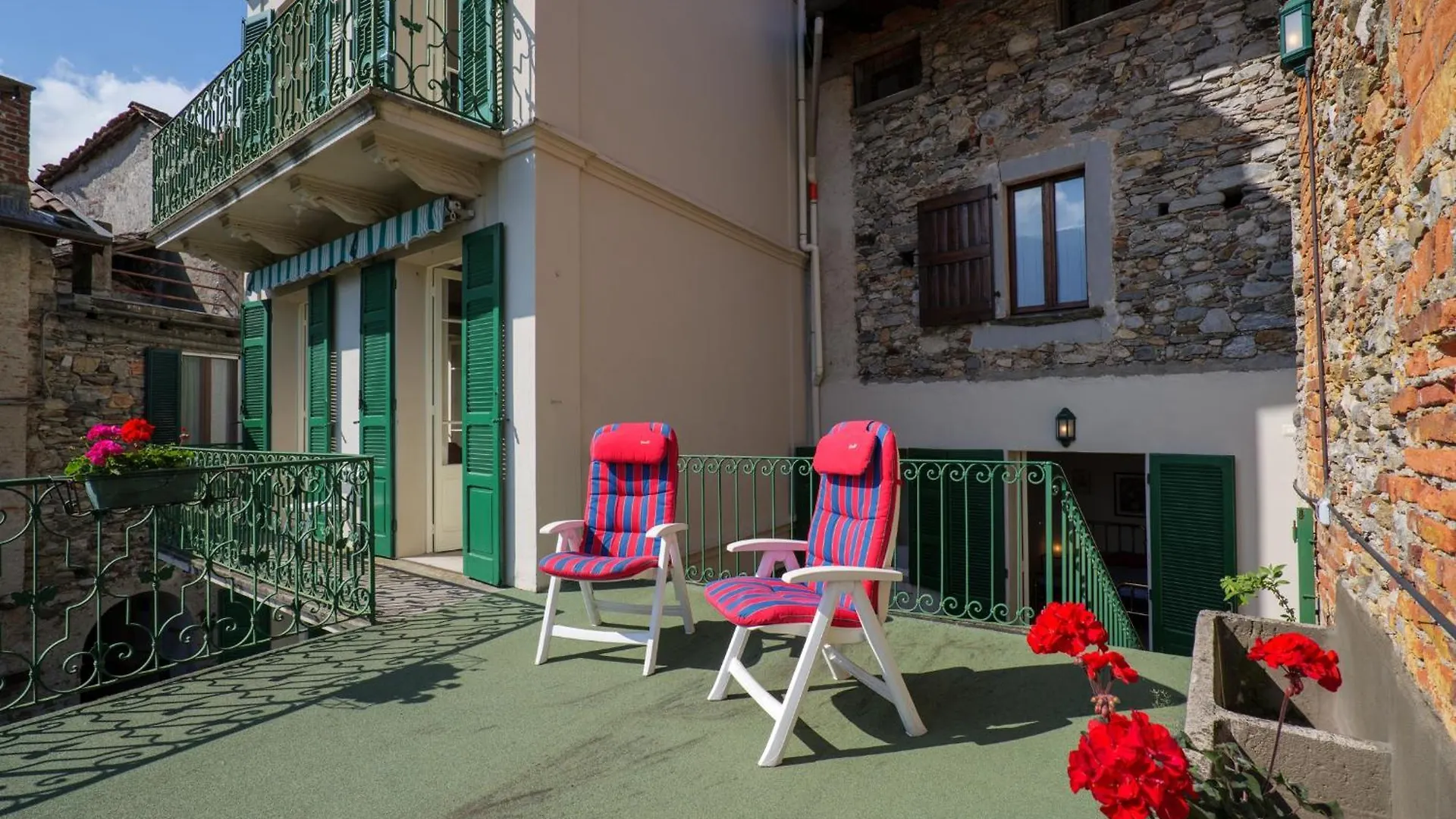 Casa Terra A Cielo Villa Castelveccana Holiday home