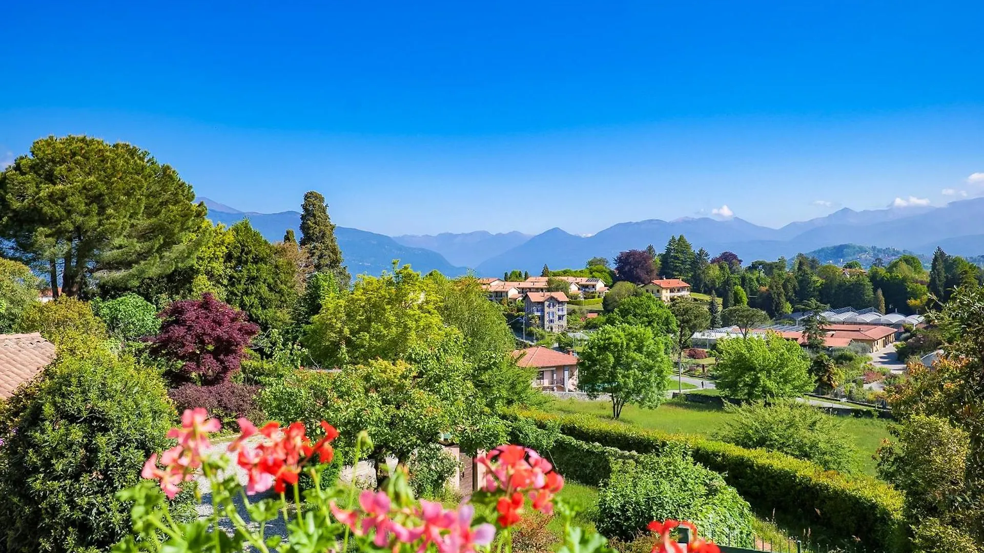 Casa Terra A Cielo Villa Castelveccana Italy